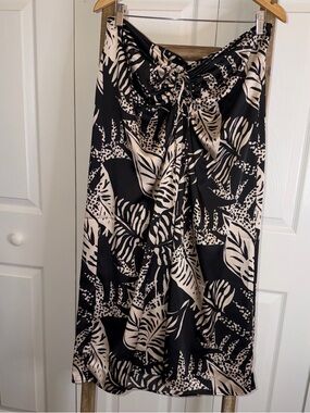 Tropical Leaf Black & Cream Skirt with Waist Tie